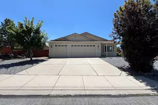 18406 Teddy Bear Ct, Reno, NV 89508 - Photo 1