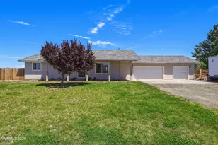 4320 Falcon Dr, Fallon, NV 89406 - Photo 1