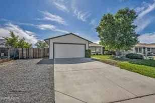 918 Nicole St, Dayton, NV 89403 - Photo 1