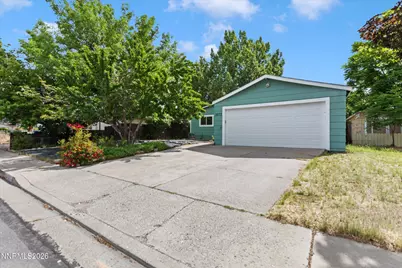 1077 Jewell Avenue, Carson City, NV 89701 - Photo 1