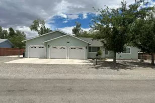 18 St Andrews Dr, Yerington, NV 89447 - Photo 1