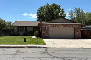 3077 Meadowlands Dr, Sparks, NV 89431 - Photo 1