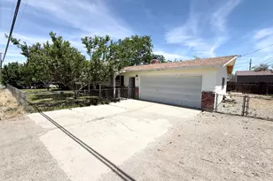 250 Miller Ln, Fernley, NV 89408 - Photo 1