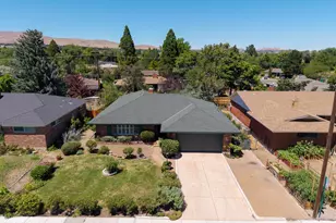 1525 California Ave, Reno, NV 89509 - Photo 1