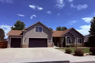 2911 La Cresta Cir, Minden, NV 89423 - Photo 1