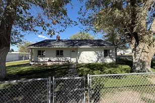 1185 S Bridge St, Winnemucca, NV 89445 - Photo 1