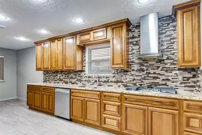 28803 Raestone Street, Spring, TX 77386 - Photo 5