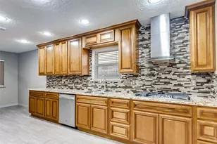 28803 Raestone St, Spring, TX 77386 - Photo 5