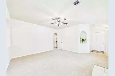 806 Rocky Rose Court, La Marque, TX 77568 - Photo 11