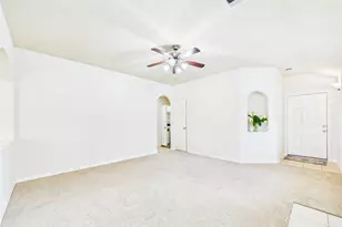 806 Rocky Rose Ct, La Marque, TX 77568 - Photo 11