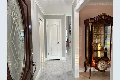 9223 Petersham Drive, Houston, TX 77031 - Photo 15