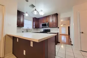 8747 Fondren Village, Houston, TX 77071 - Photo 17