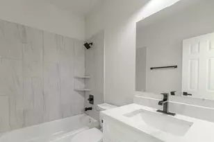 6814 Champion Ln, Houston, TX 77091 - Photo 19