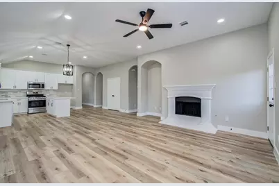 4506 Knights Court, Baytown, TX 77521 - Photo 15