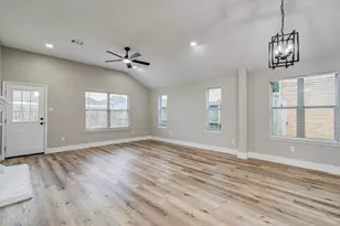 4506 Knights Ct, Baytown, TX 77521 - Photo 17