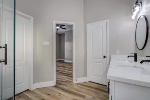 4506 Knights Ct, Baytown, TX 77521 - Photo 23