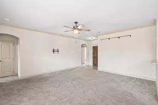 126 Comanche Dr, Greenville, TX 75402 - Photo 11
