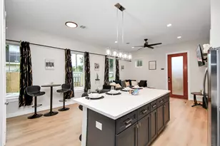 5718 Beall St, Houston, TX 77091 - Photo 9
