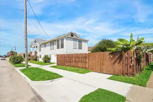 2628 Mike Gaido Blvd, Galveston, TX 77550 - Photo 19