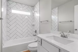 1222 E 33rd St, Houston, TX 77022 - Photo 13