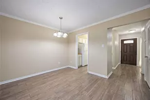 2325 W Settler's Way, The Woodlands, TX 77380 - Photo 5