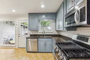 5329 Judalon Ln, Houston, TX 77056 - Photo 11