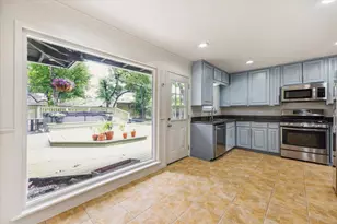5329 Judalon Ln, Houston, TX 77056 - Photo 5