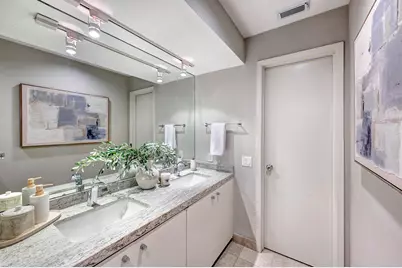 1391 Arlington Street, Houston, TX 77008 - Photo 9