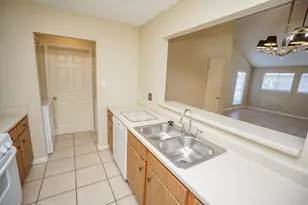 20143 Beechview Ln, Katy, TX 77449 - Photo 13