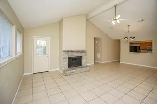 20143 Beechview Ln, Katy, TX 77449 - Photo 9