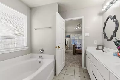 217 Kellyn Court, Conroe, TX 77306 - Photo 15