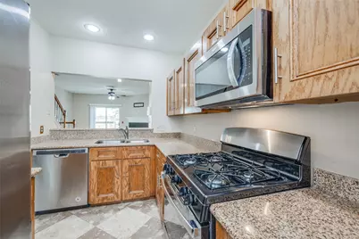 2910 Grants Lake Boulevard #604, Sugar Land, TX 77479 - Photo 11