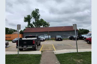 306 W Avenue D, Rosebud, TX 76570 - Photo 3