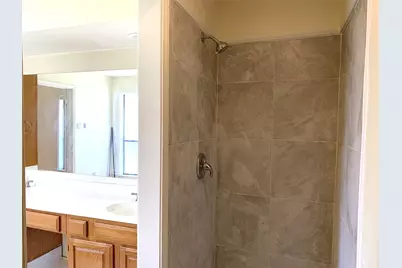 842 Rolling Mill Dr, Sugar Land, TX 77498 - Photo 17