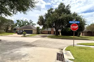 842 Rolling Mill Dr, Sugar Land, TX 77498 - Photo 23