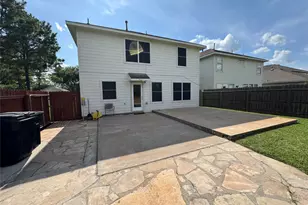 11035 Heather Bluff Ln, Houston, TX 77075 - Photo 15