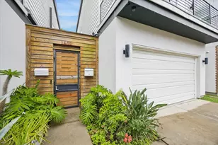 1609 St Charles St, Houston, TX 77003 - Photo 7