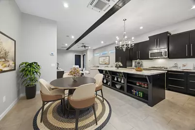 1609 Saint Charles Street #B, Houston, TX 77003 - Photo 3