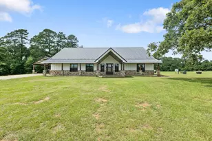 1406 State Hwy 21 E, Crockett, TX 75835 - Photo 1