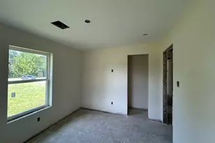 101 Smilie Crossing, Angleton, TX 77515 - Photo 15
