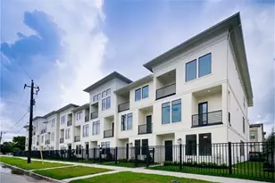 3917 Rose St, Houston, TX 77007 - Photo 1