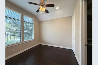 3917 Rose Street, Houston, TX 77007 - Photo 5