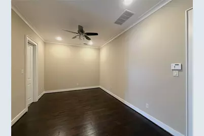 3917 Rose Street, Houston, TX 77007 - Photo 9