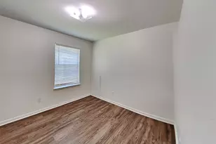 13210 Ambrosa Dr, Houston, TX 77044 - Photo 17