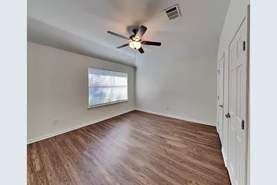 13210 Ambrosa Drive, Houston, TX 77044 - Photo 9