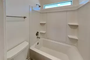 13210 Ambrosa Dr, Houston, TX 77044 - Photo 15