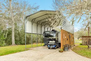 2403 White Tail Ln, Lake Jackson, TX 77566 - Photo 41