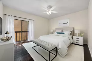 11711 Memorial Dr, Houston, TX 77024 - Photo 5