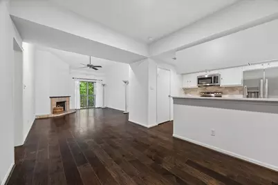 11711 Memorial Drive #540, Houston, TX 77024 - Photo 11