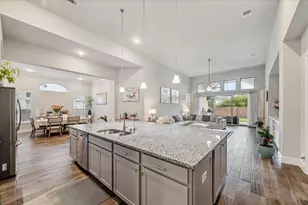 22811 Moore Point Ln, Richmond, TX 77469 - Photo 7